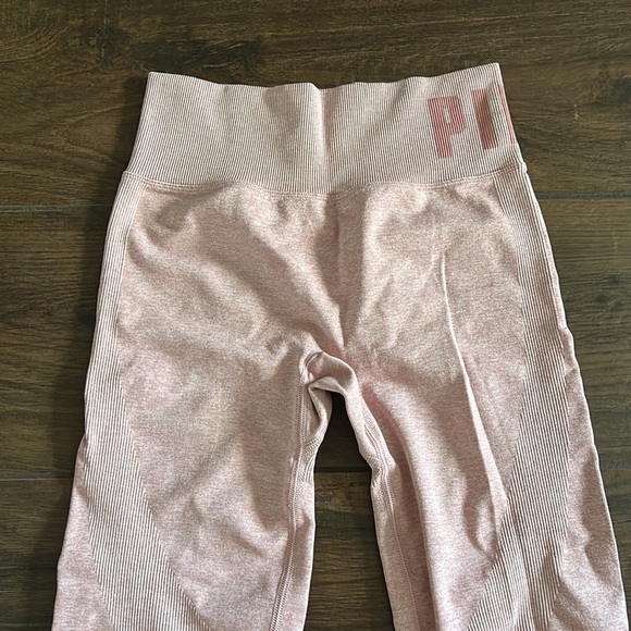 Pink athletic set - Picture 3 of 5